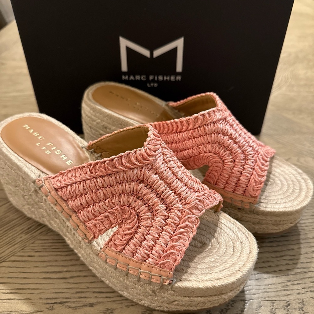 Marc Fisher LTD Pink Zakki Platform Wedge Sandal Women's Shoe Size 8M NEW